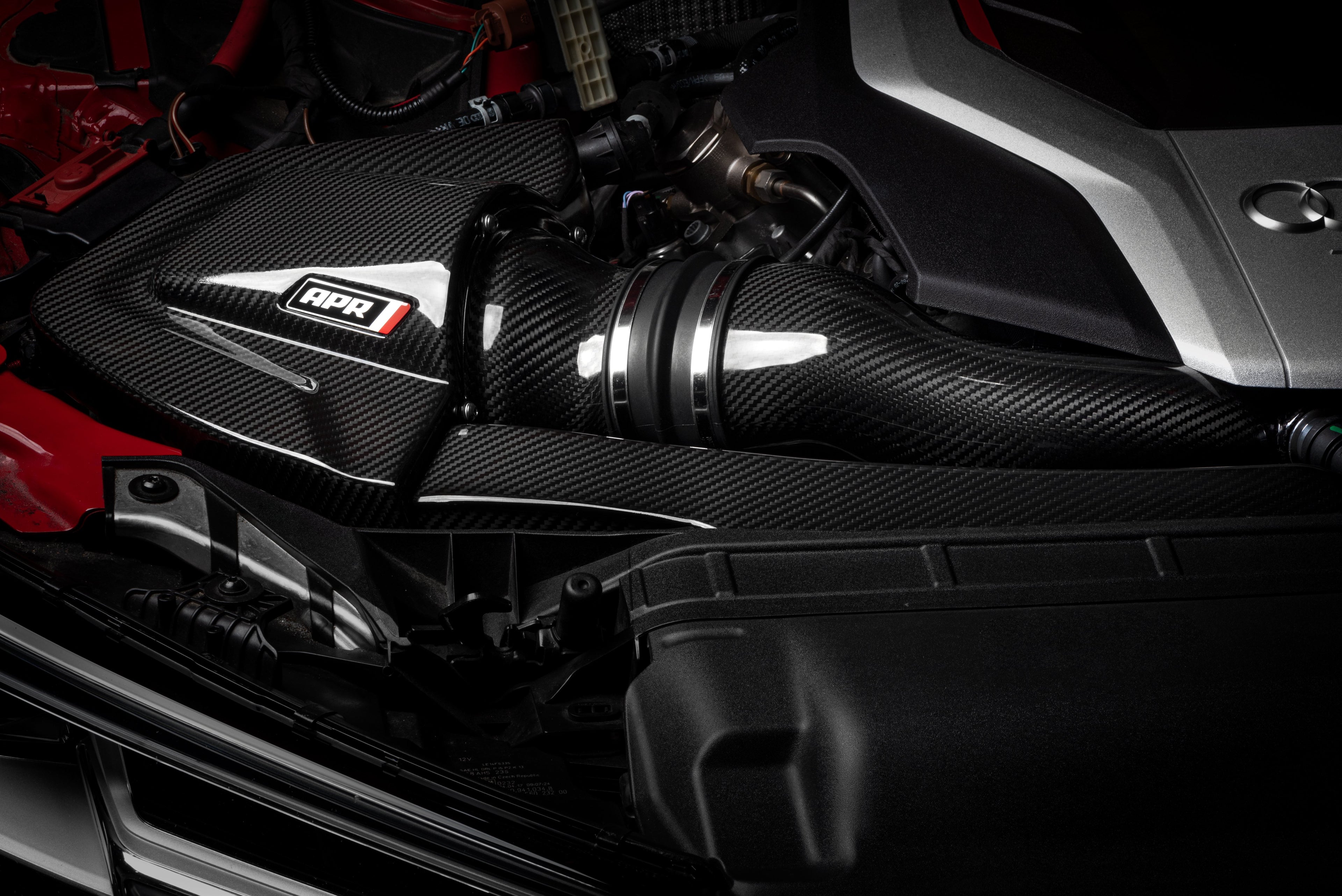 APR Carbon Fiber Intake - B9 3.0T