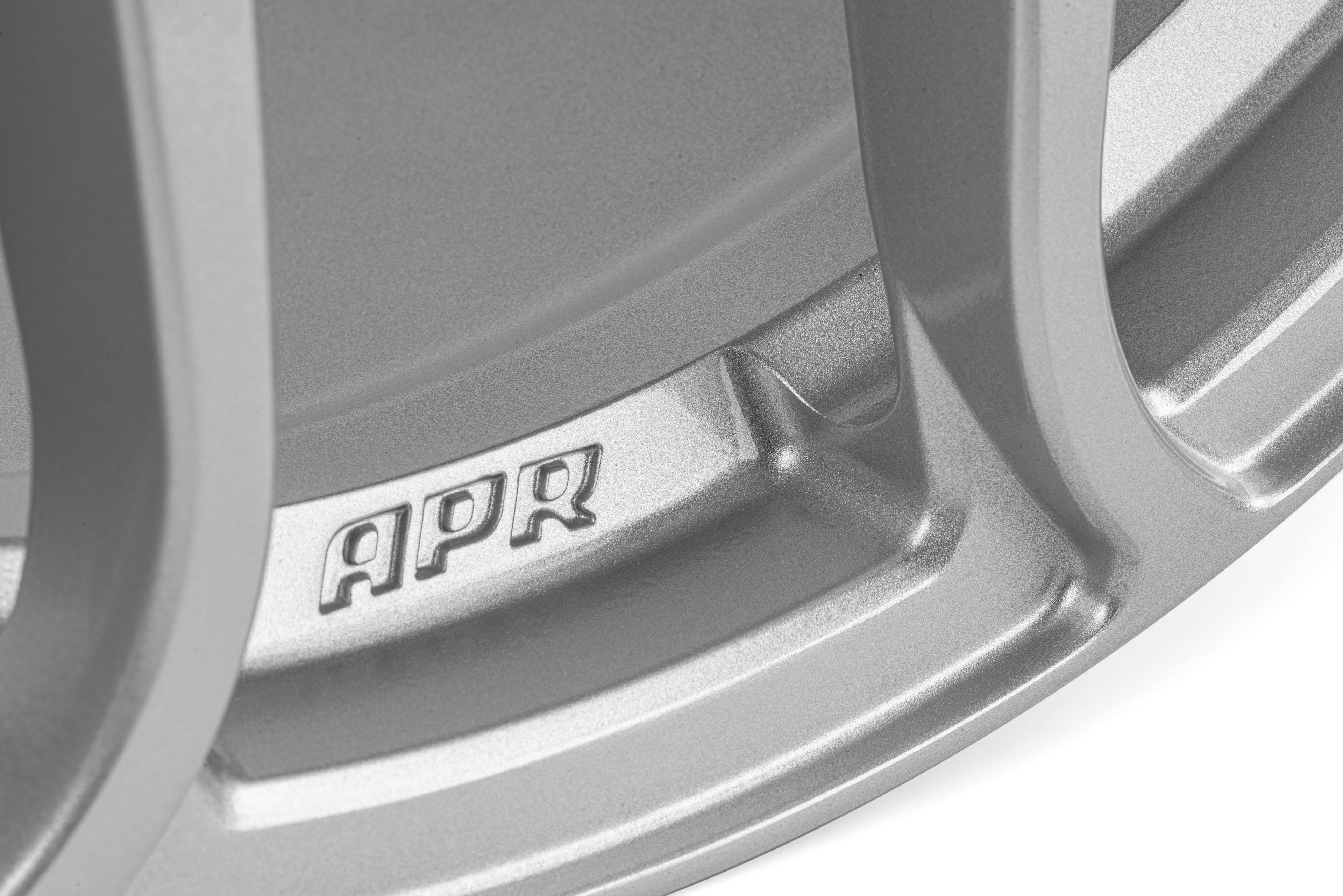 APR A01 Flow Formed Wheel