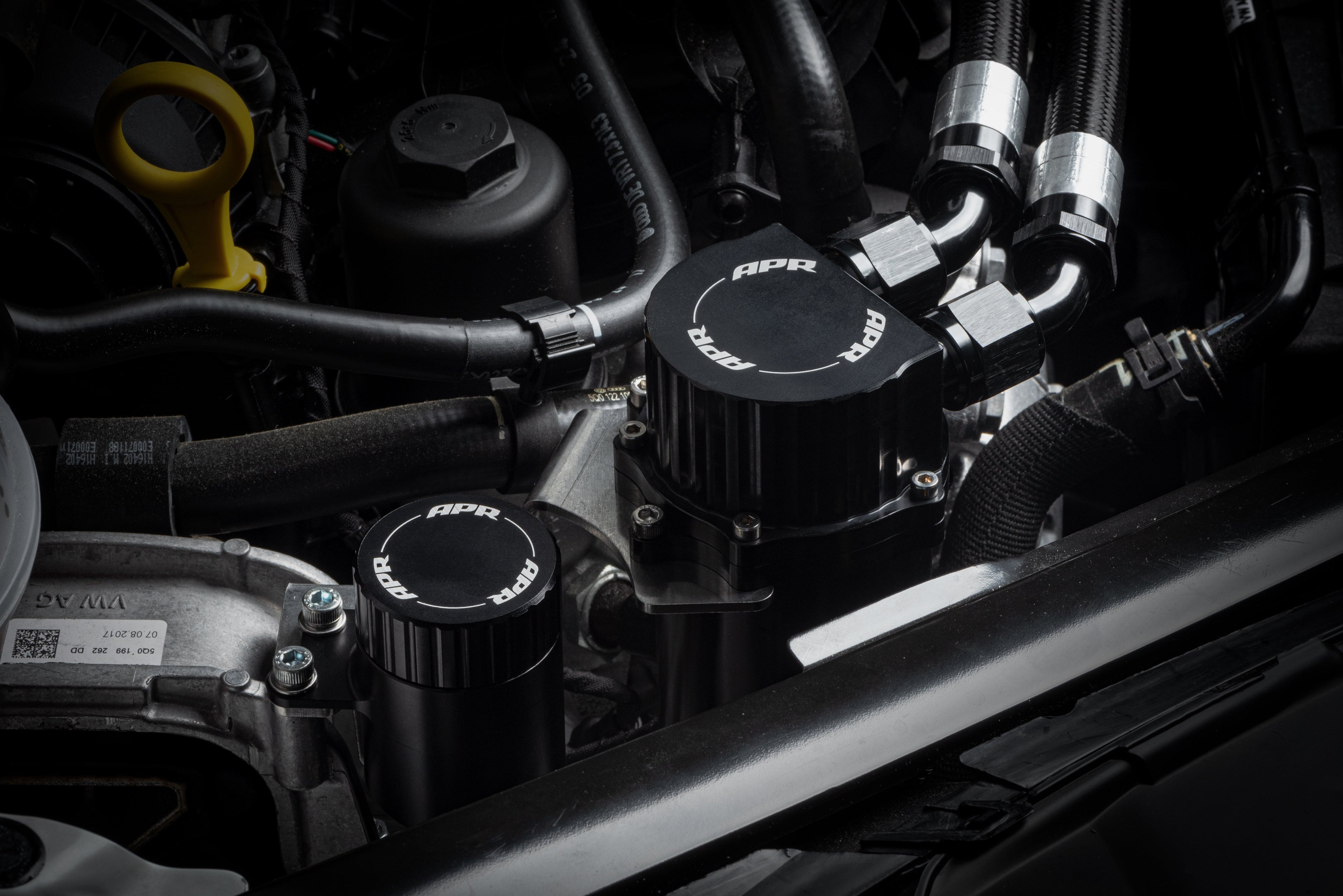 APR Universal Catch Can (AN Fittings)
