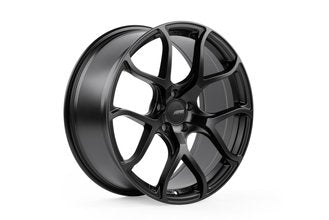 APR A01 Flow Formed Wheel