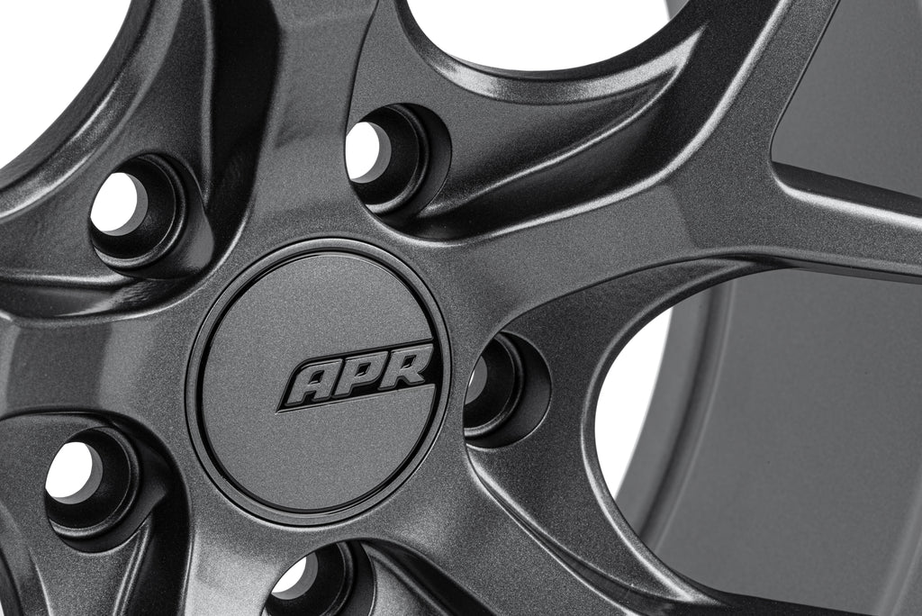 APR A01 Flow Formed Wheel