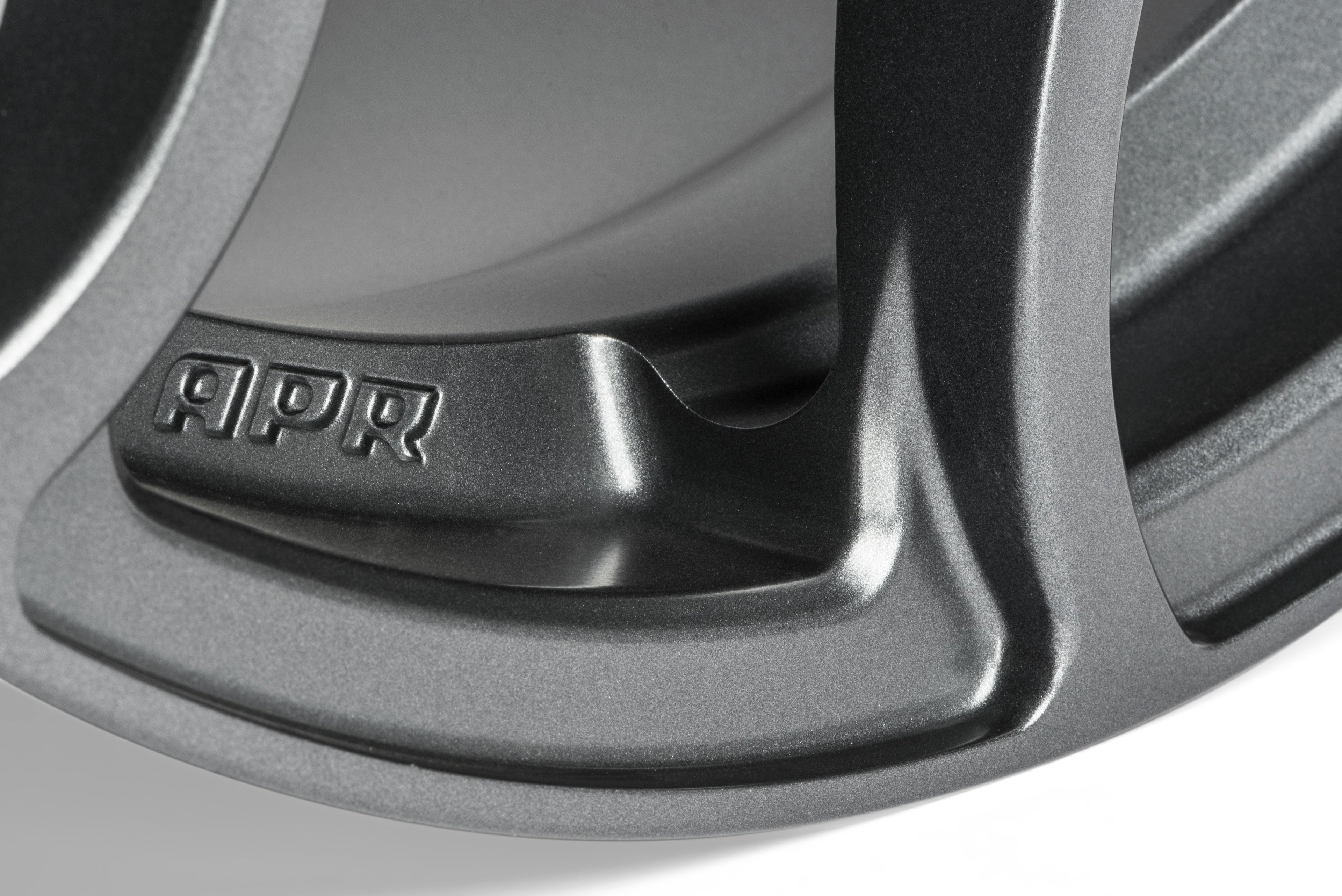 APR A01 Flow Formed Wheel