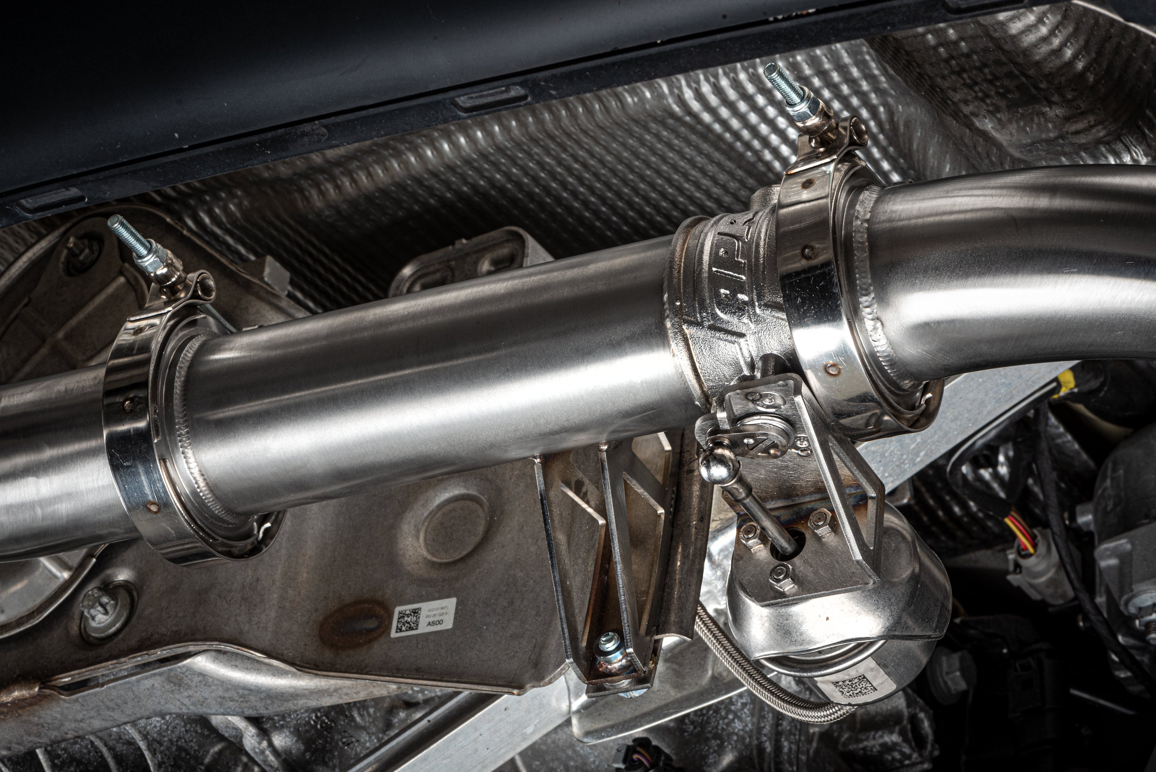 APR Catback Exhaust System Right Valve - 718 (982) 2.0T/2.5T