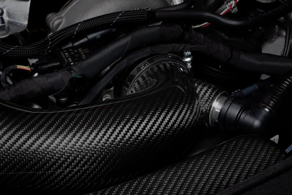 APR Carbon Fiber Intake - B9 3.0T