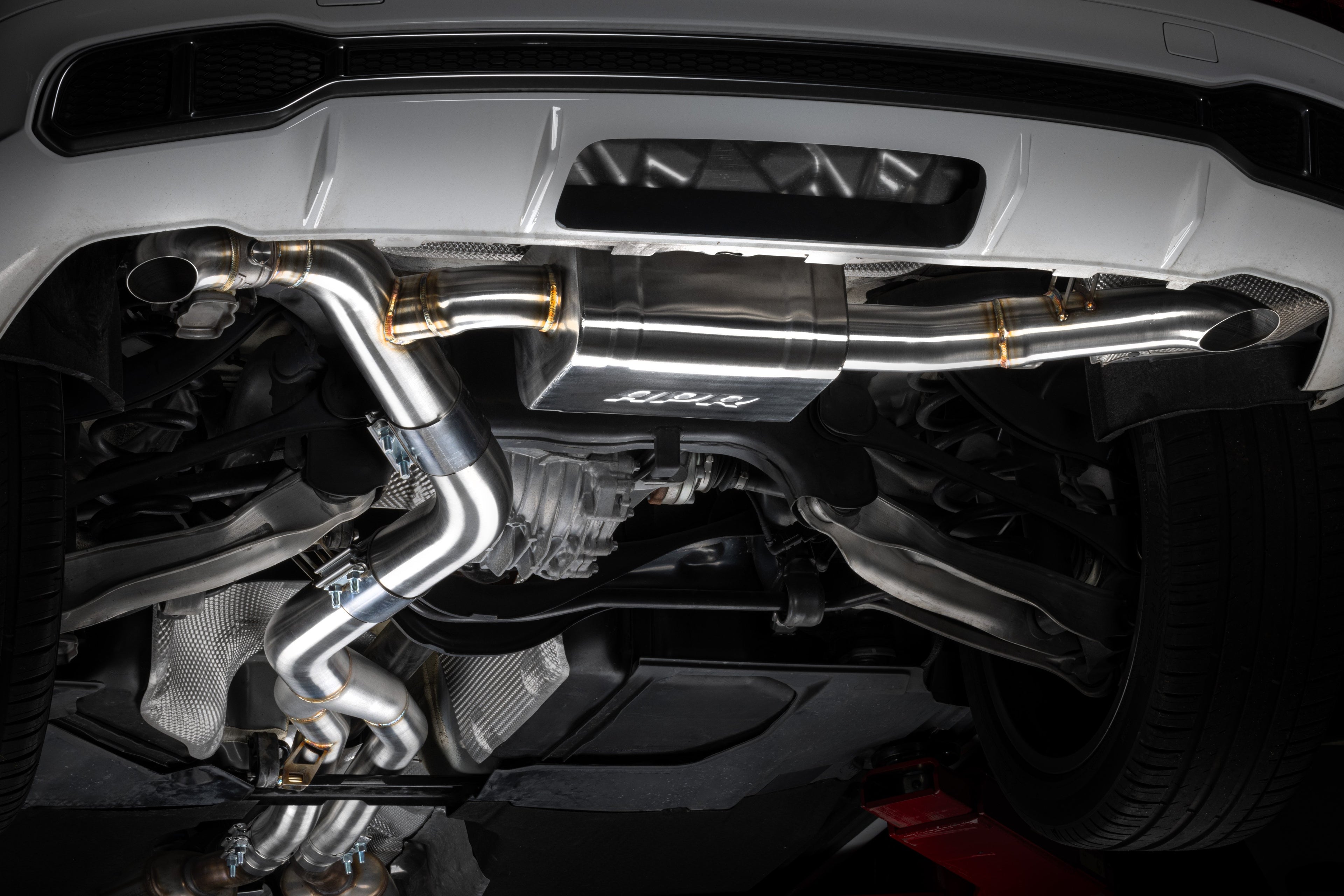 APR Full Catback Exhaust System - SQ5 (B9)